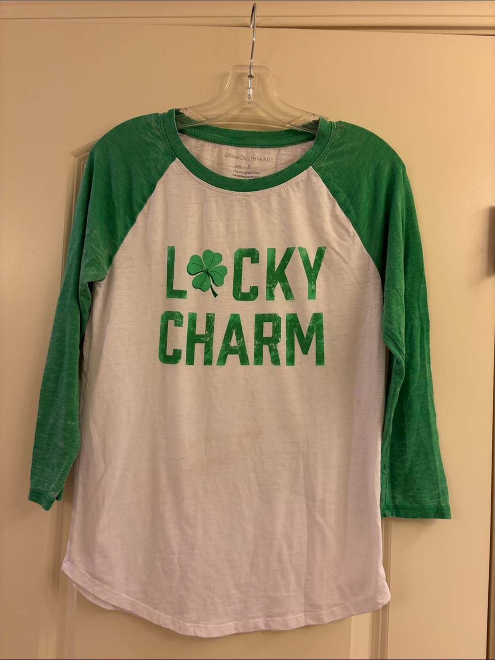 Grayson Threads Green & White 'Lucky Charm' Raglan Tee